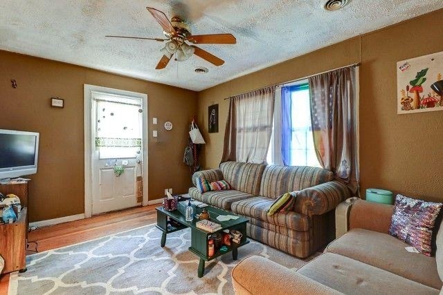 Photo - 710 S Wabash Ave