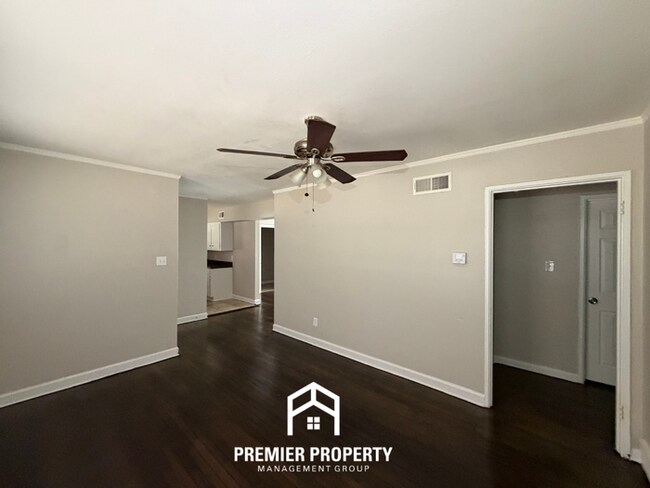 Photo - 1731 Capri Rd