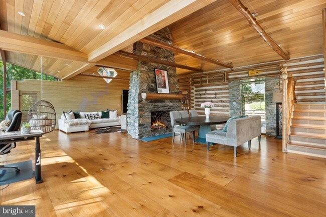 Photo - 11540 Springridge Rd