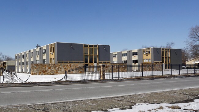 Photo - Somerset Square