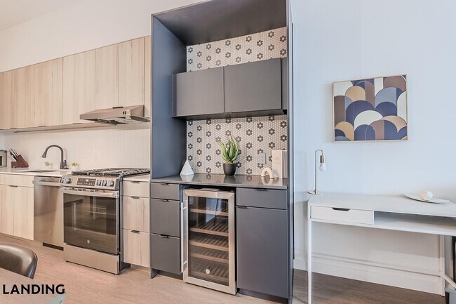 Photo - 2623 Keene St Unit 562