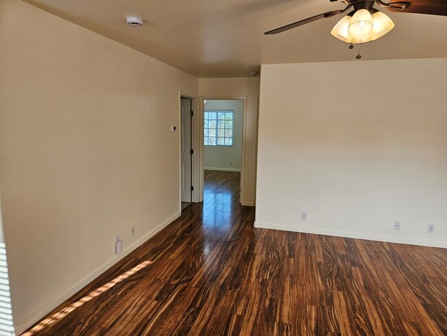 Photo - 1001 Stoddard Ave