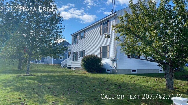 312 Plaza Dr