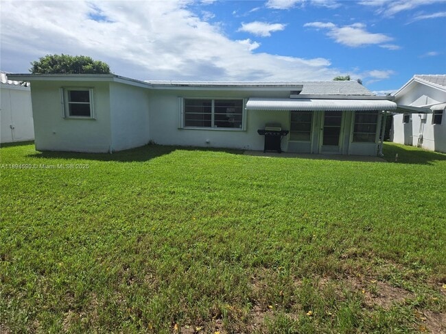 Photo - 600 SW 8th Pl