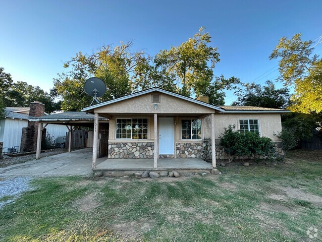 Building Photo - Great central Cottonwood location, LVP flo... Rental