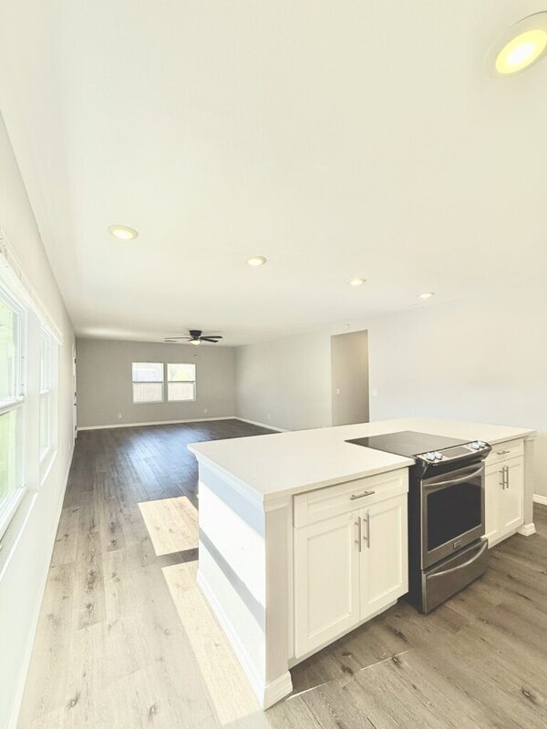 Photo - 3841 16th Ave S