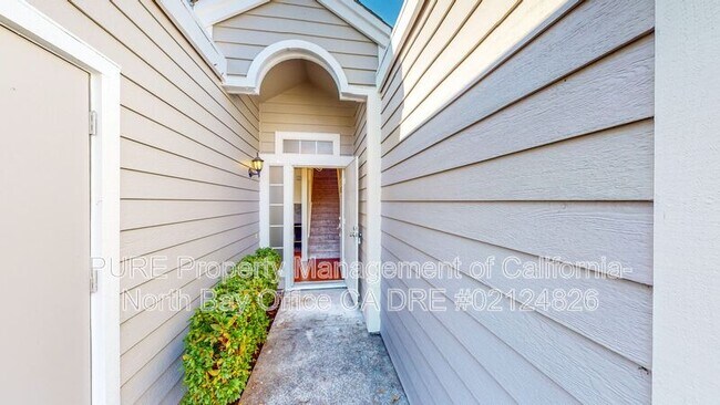 Photo - 724 W Jasmine Cir