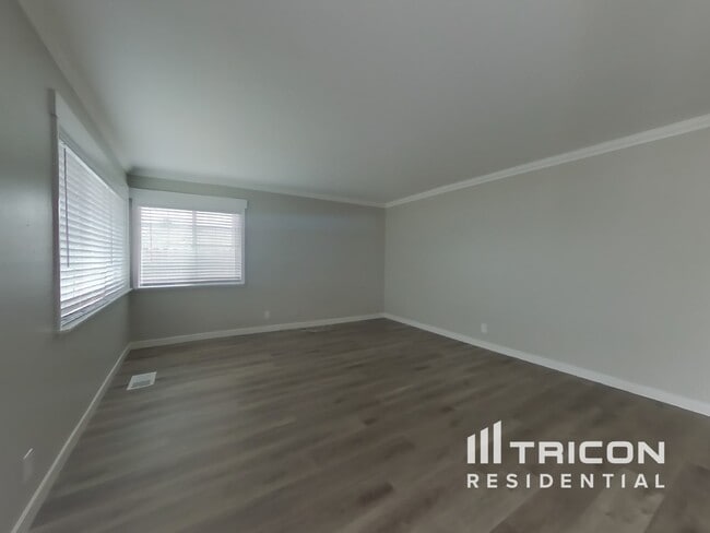 Photo - 121 Hodges St