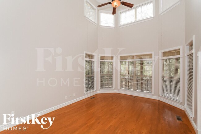 Photo - 1819 Winnipeg Cir