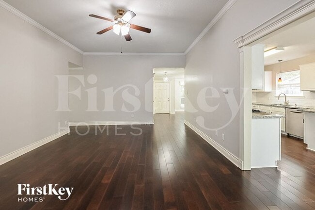 Photo - 6722 Woodland Oaks