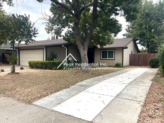 Building Photo - 3222 Hogarth Dr