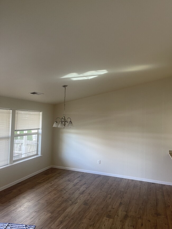 113 Little Butte Dr