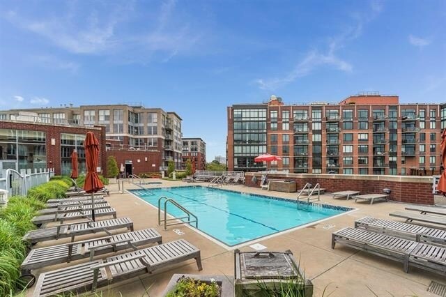 1125 Maxwell Ln Unit 430