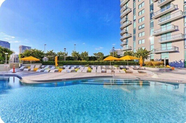 Photo - 501 NE 31st St Unit 810