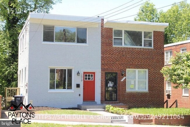 Photo - 1519 41st St SE House