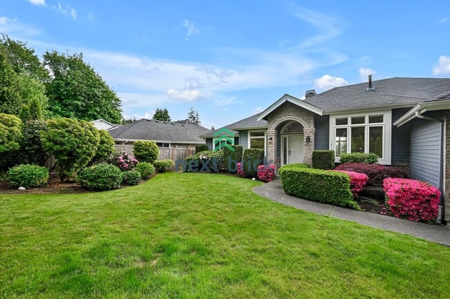 Photo - Beautiful home with 4 beds, 3.5 baths for ...
