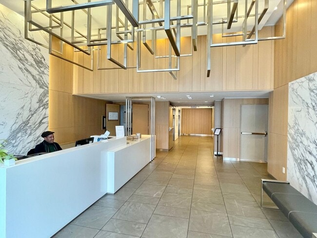 Photo - 8 Buchanan St Unit 807