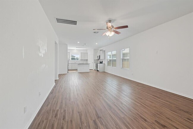 Photo - 120 Josey Wales Dr