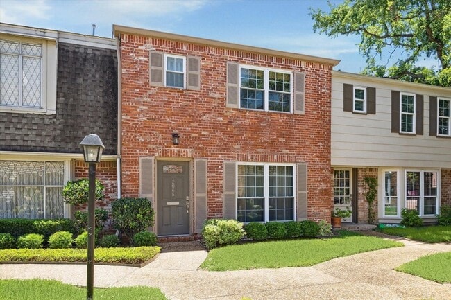 Building Photo - 2065 Winrock Blvd Unit 55
