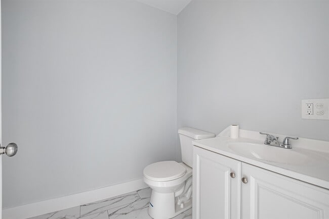 Photo - 109 Pleasant St Unit 202