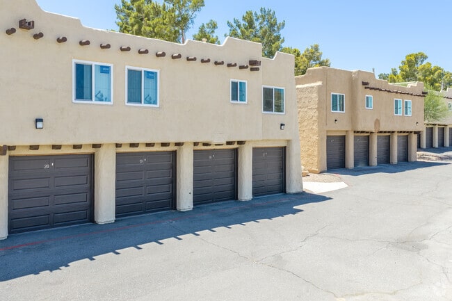 Montaña - Montara Apartments