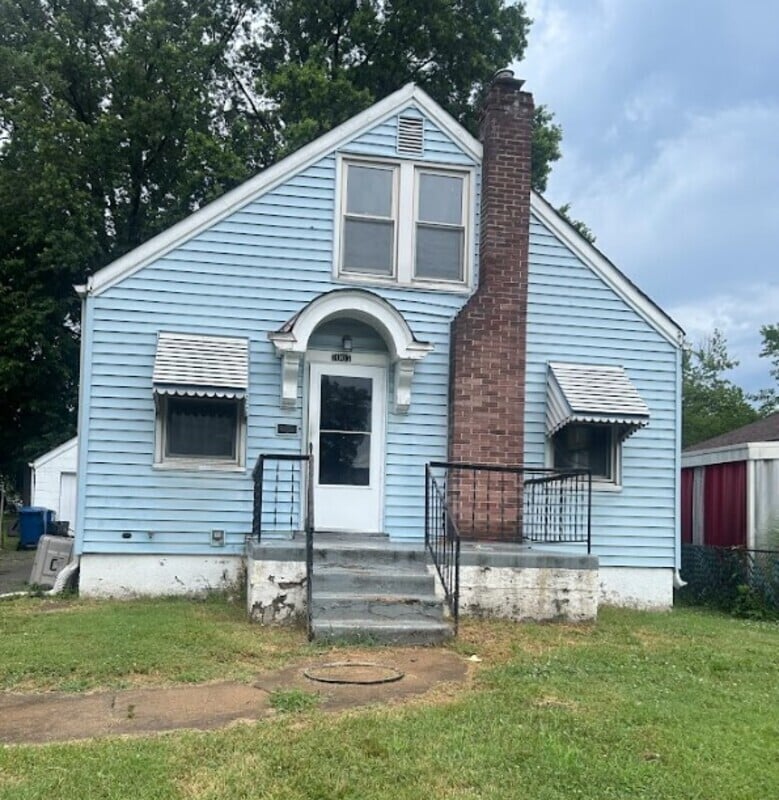 Photo - 7007 Myron Ave