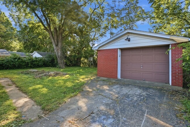 Photo - 2132 Belmont Rd