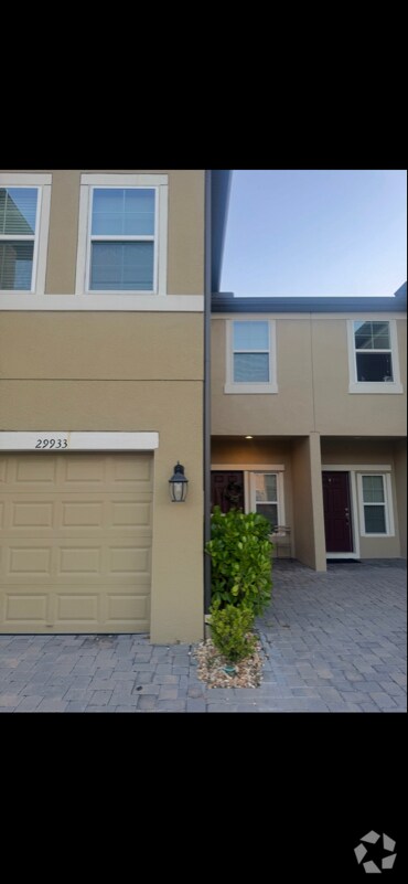 Building Photo - 29933 Southwell Ln Rental