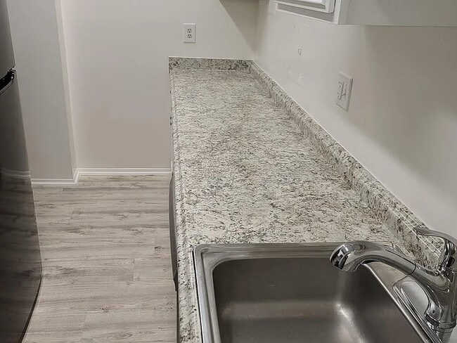 Photo - 501 Slaters Ln Unidad 313