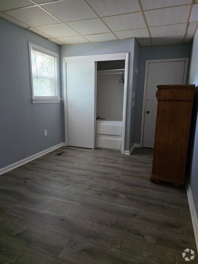 Building Photo - 1172 Townsend Ave Rental