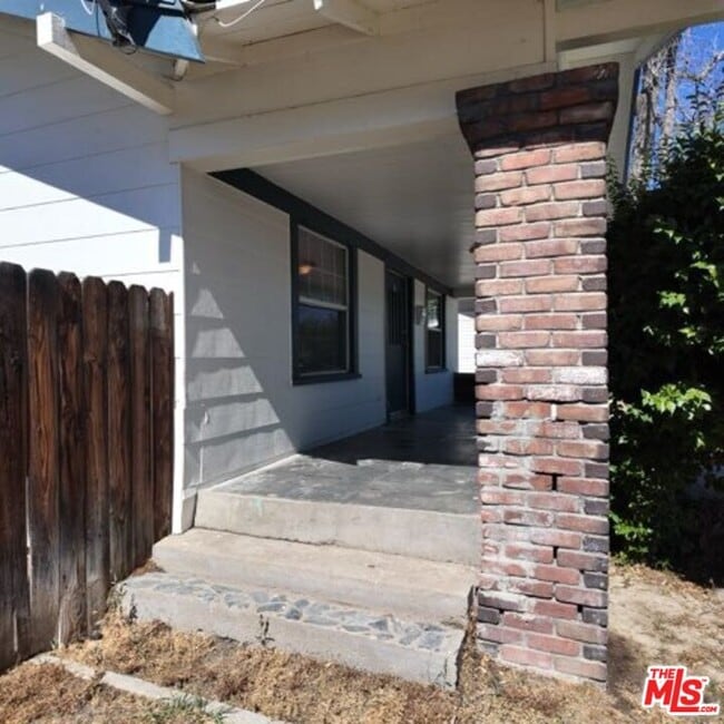 Photo - 2416 Chester Ln