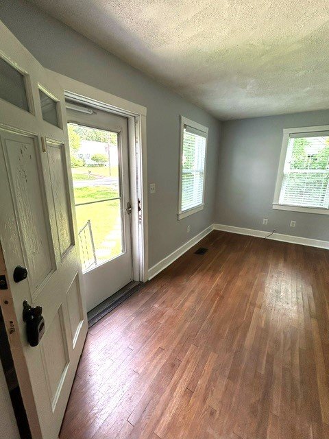 Photo - Charming 3-Bedroom South Nashville Rental with Hardwood Floors!
