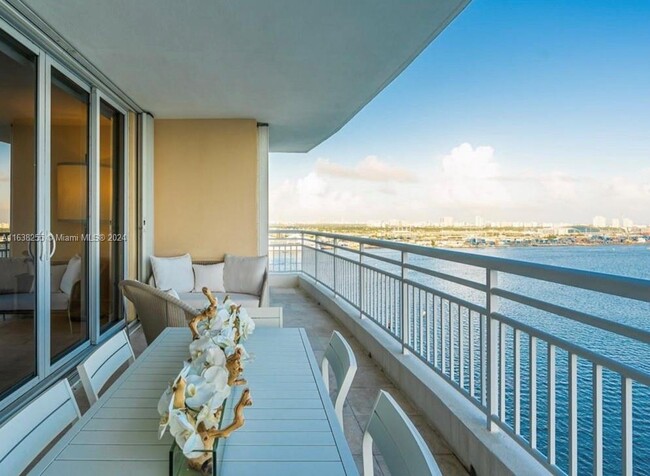 Photo - 808 Brickell Key Dr Condo Unit 1904