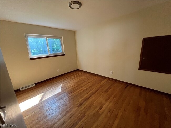 Photo - 14741 Indian Creek Dr