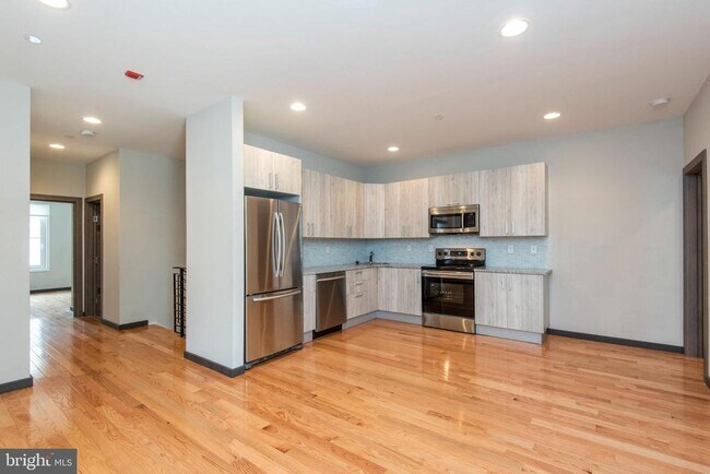 Building Photo - 2605-07 Federal St Unit B Rental
