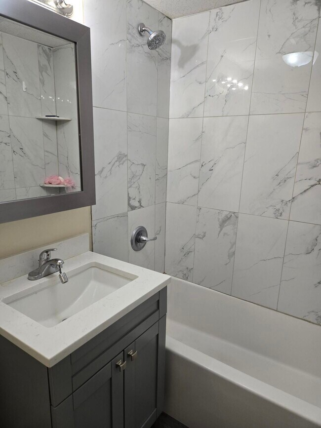 Photo - 685 Prospect Ave Unidad 10 B