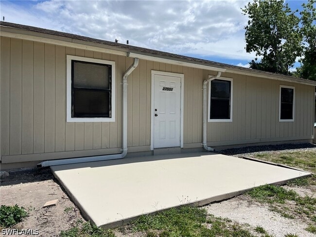 Building Photo - 27501 Playa Del Rey Ln