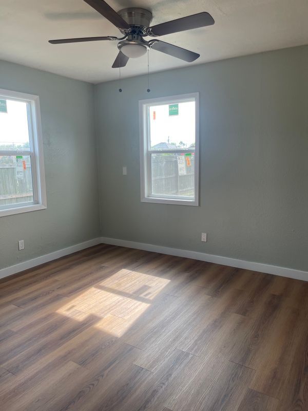 Photo - 5994 Southmost Rd
