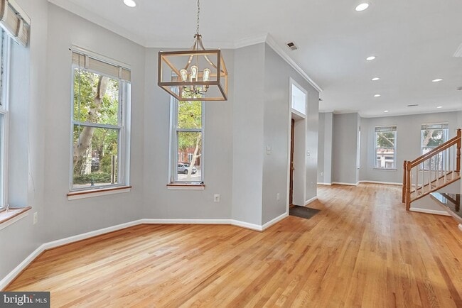 Photo - 600 Q St NW