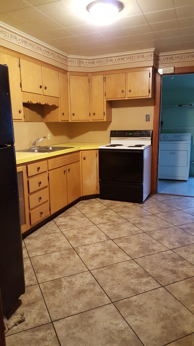 Photo - 251 Broad St Unidad 3