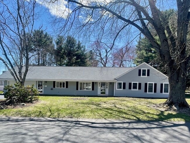 Photo - 10 Pine Grove Rd Casa