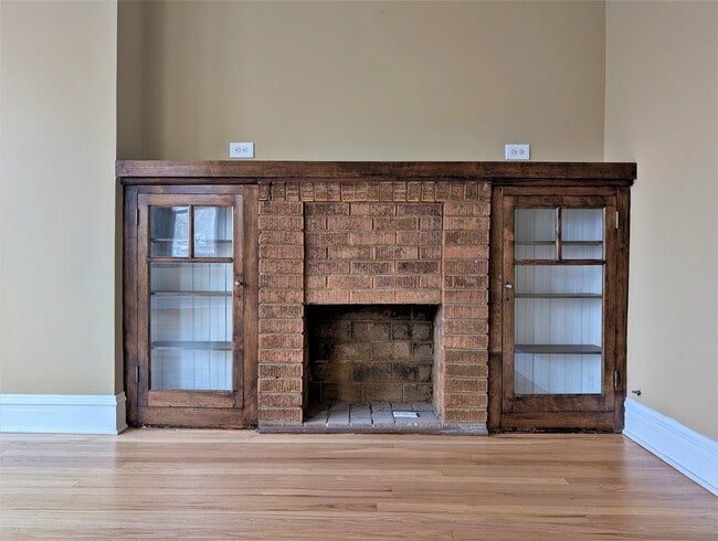 Photo - 3114 N Kilpatrick Ave Unit 2