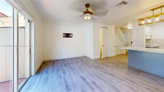 Photo - 7965 NW 8th St Unidad 6