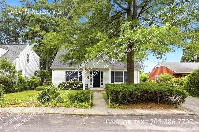 Building Photo - 1414 N Nelson St