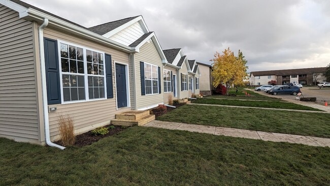 NEW to the community 2024, 2 & 3 Bedroom Townhomes