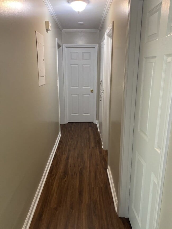 Photo - 4702 Rowland Ave