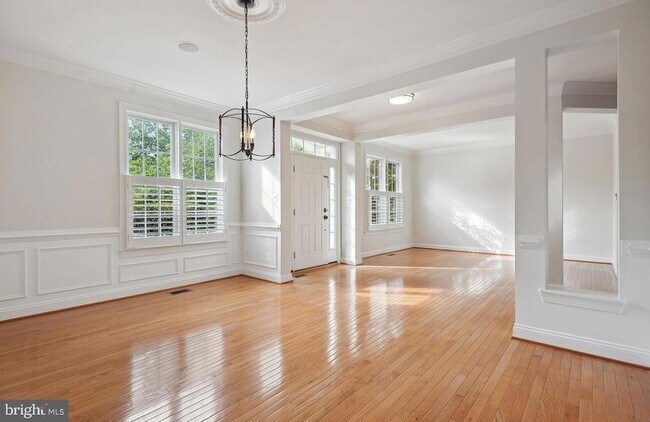 Photo - 43708 Red House Dr