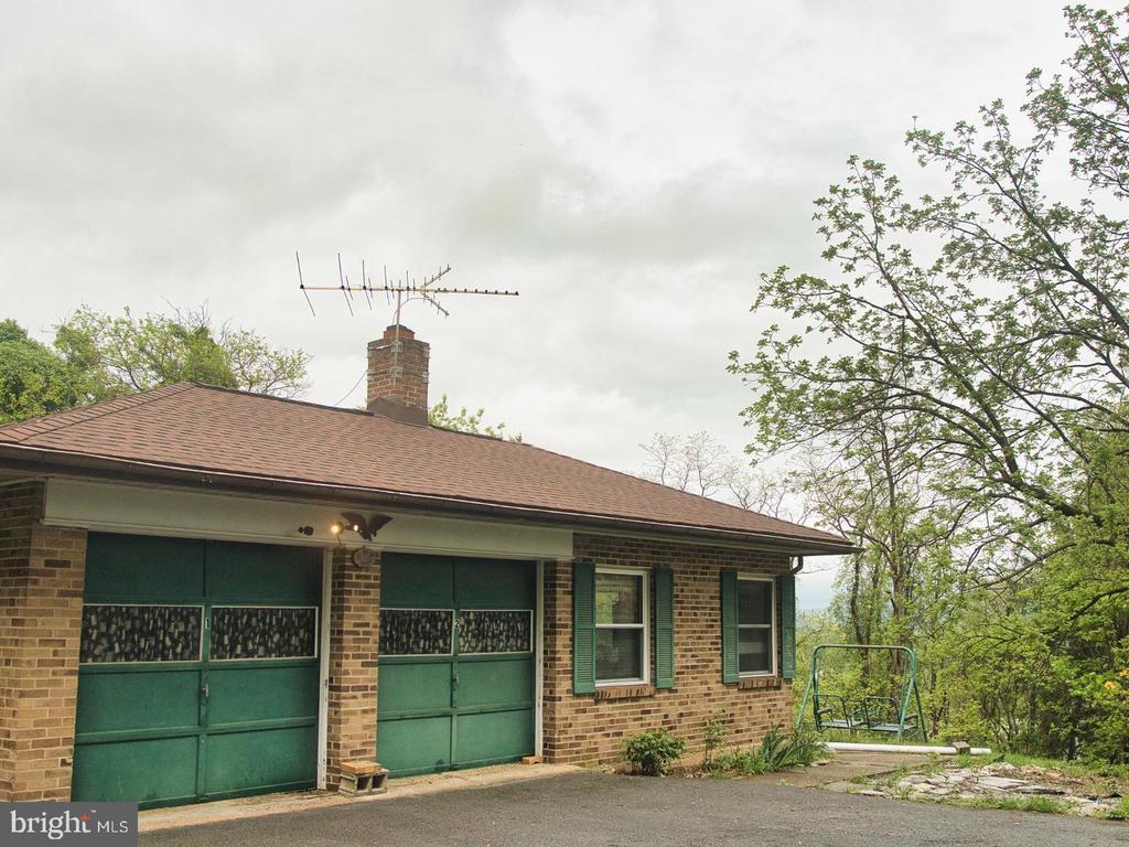 Photo - 7880 Chambers Hill Rd House