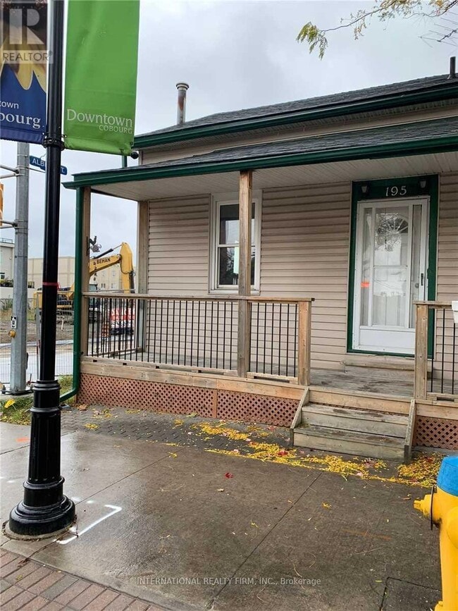 Photo - 195 Division St