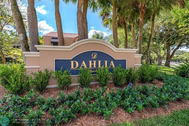 Photo - 7952 NW 7th Ct Casa